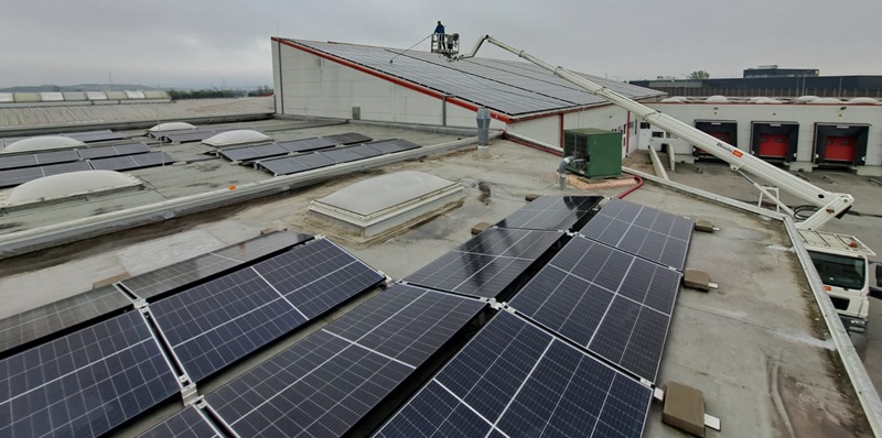 Sonderreinigung Industriereinigung Photovoltaikanlagenreinigung