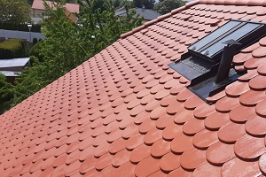 Dachreinigung Dach reinigen Gross Enzersdorf Biberschwanz Imprägnierung Allessauber