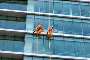 Fensterreinigung Hochhaus Allessauber Glasfassadenreinigung