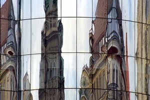 Glasfassadenreinigung Industriekletterer Hochhausreinigung Glasfassade reinigen Dachfenster Allessauber